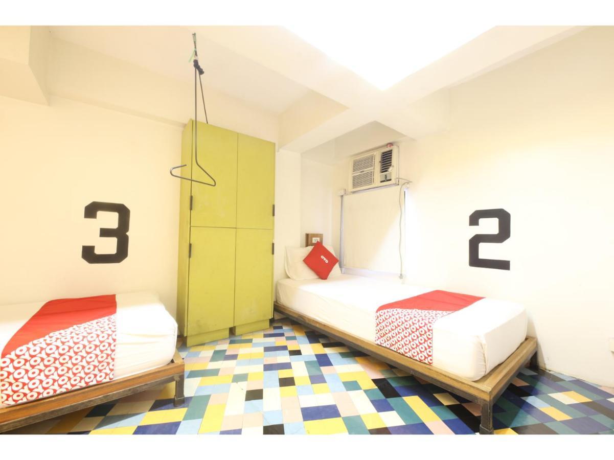 Oyo 866 Junction Hostels Manila Exteriér fotografie